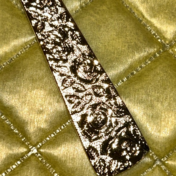 Cellini Romanesque‎ 32 piece GOLD flatware set ROSE pattern - Picture 5 of 5